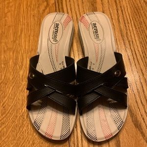 NWOT Aerosoft Sandals